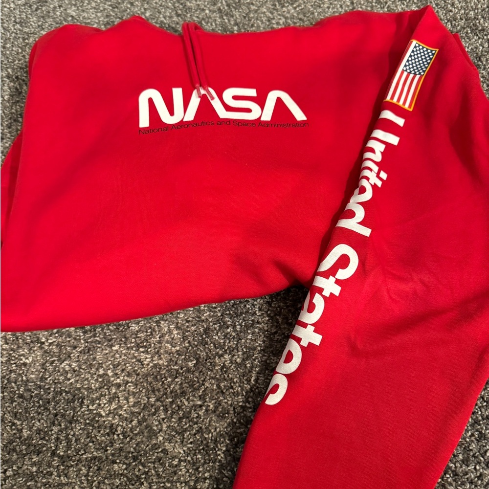 NASA men’s hoodie
